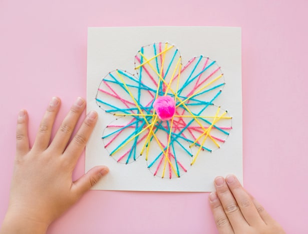 KID-MADE DIY STRING ART FLOWER CARDS