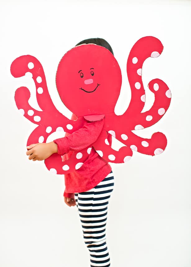 EASY OCTOPUS CARDBOARD COSTUME FOR KIDS