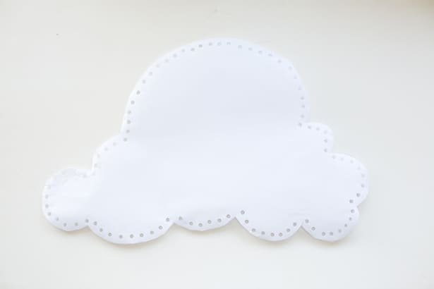 Little Cloud Pillows – DIY