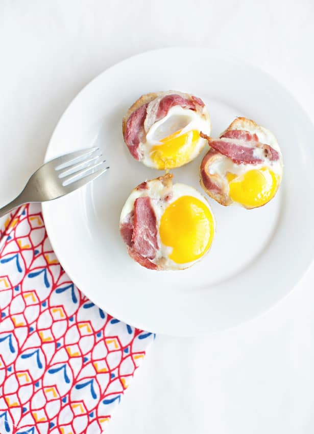 EASY EGG BREAD AND BACON MUFFINS