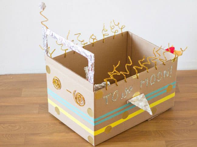 20 cardboard box craft ideas - red ted art - make crafting