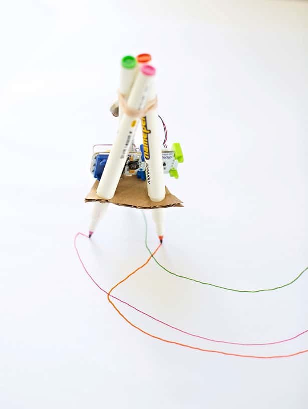 Coat hanger catapult STEM craft for kids - The Craft Train