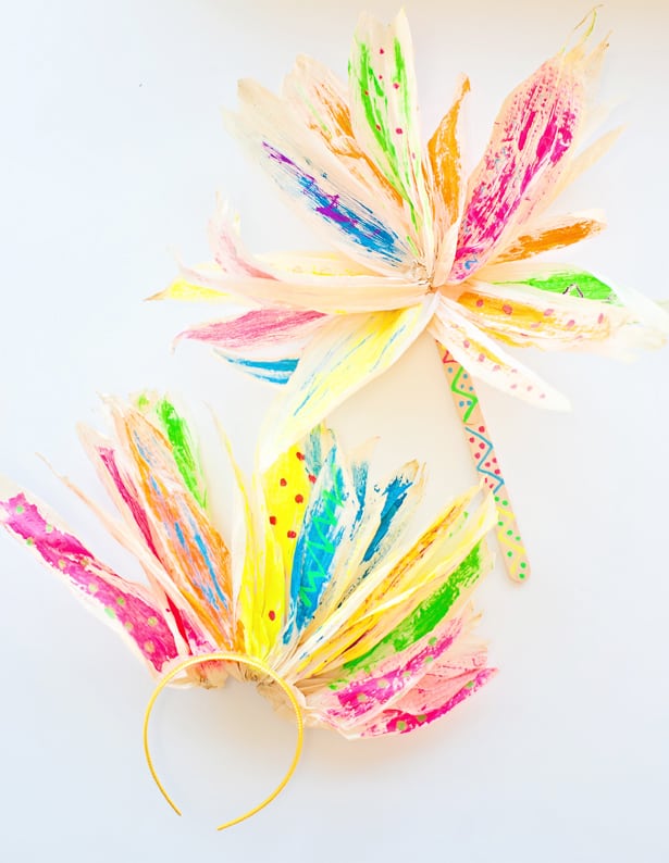  CORN HUSK FLOWER PAINTING WITH KIDS