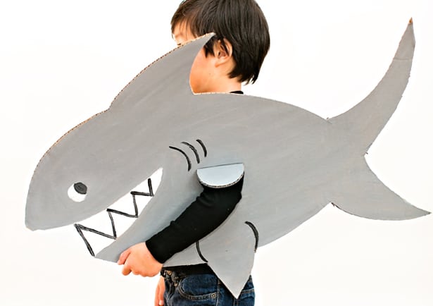 EASY SHARK CARDBOARD COSTUME FOR KIDS