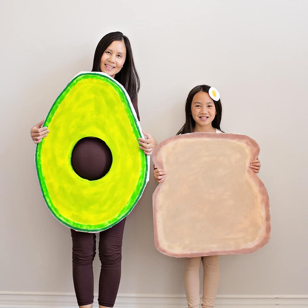 DIY FAMILY AVOCADO TOAST COSTUMES