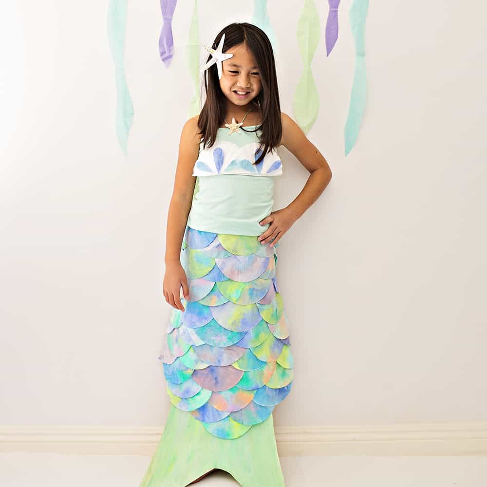 DIY MERMAID COSTUME MADE WITH COFFEE FILTERS