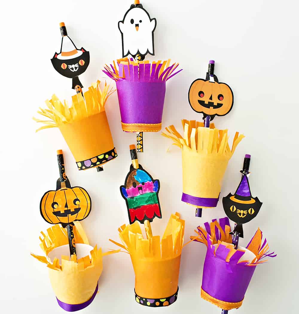 HALLOWEEN PEEKABOO PUPPET CRAFT