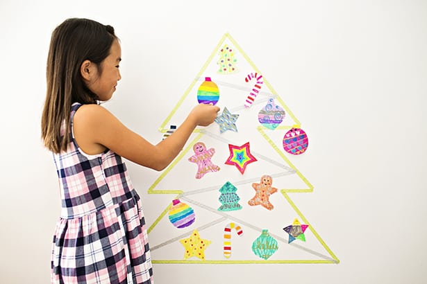 MAKE A WASHI TAPE CHRISTMAS TREE WITH KIDS' ART ORNAMENTS
