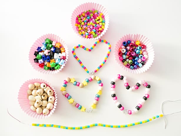 DIY WIRE BEAD HEART VALENTINE CARDS