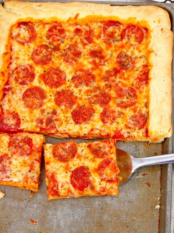 Sheet Pan Pizza 