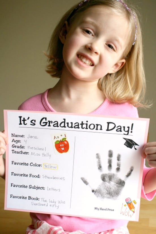 12 FESTIVE GRADUATION FREE PRINTABLES FOR KIDS