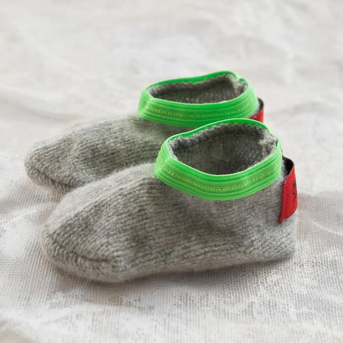 BABY PULL-ON WOOLEN SLIPPERS