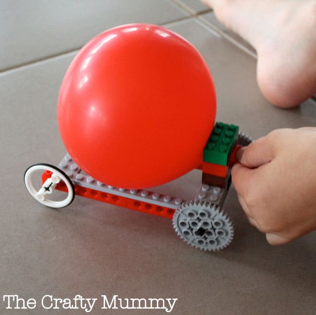 balloon lego car ready