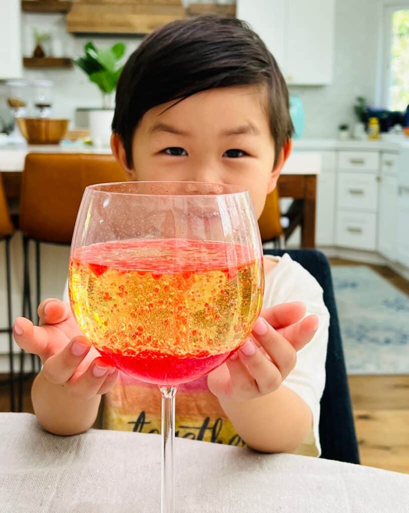 DIY MASON JAR GLITTER LAVA LAMPS