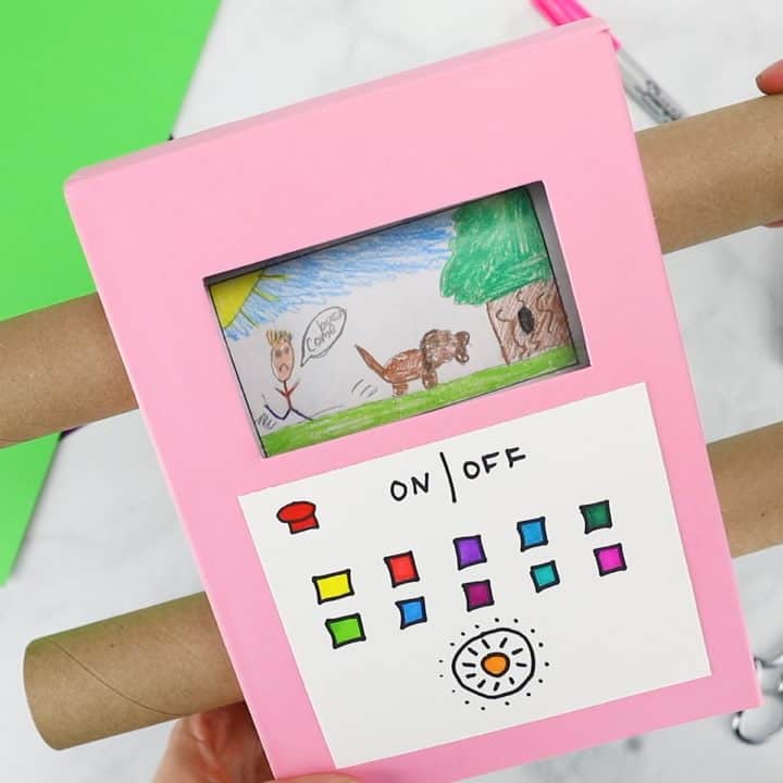 EASY DIY RECYCLED CARDBOARD TV SHOWING OFF YOUR KIDS' ART