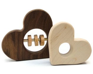 10 SWEET GIFTS FOR BABY'S FIRST VALENTINE