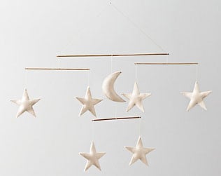 8 CHIC BABY NURSERY MOBILES