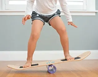 HOW TO MAKE A SKATE BALANCE BOARD