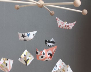 DIY PAPER BOAT MOBILE