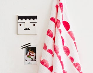 DIY STAMPED BABY SWADDLE BLANKET