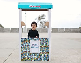 HIP DIY BIRTHDAY TATTOO STAND