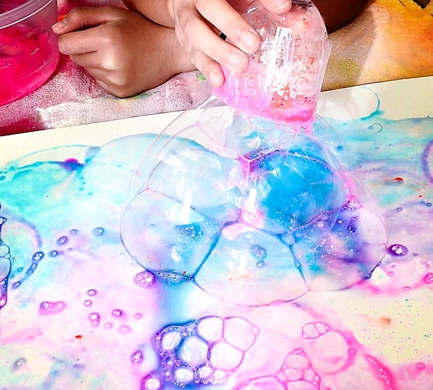 RECYCLED BOTTLE BUBBLE ART WITH KIDS - Hello Wonderful