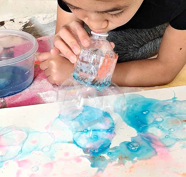 Featured image of post Plastic Water Bottle Painting Ideas