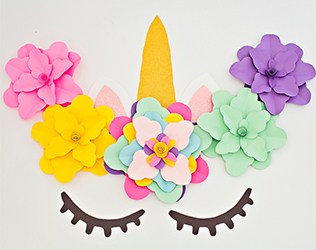 Create a beautiful and easy DIY unicorn flower backdrop for party decor!