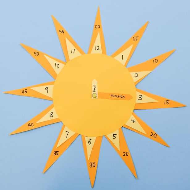 Teach your little ones how to tell time with this cute DIY sun clock craft and learning tool!