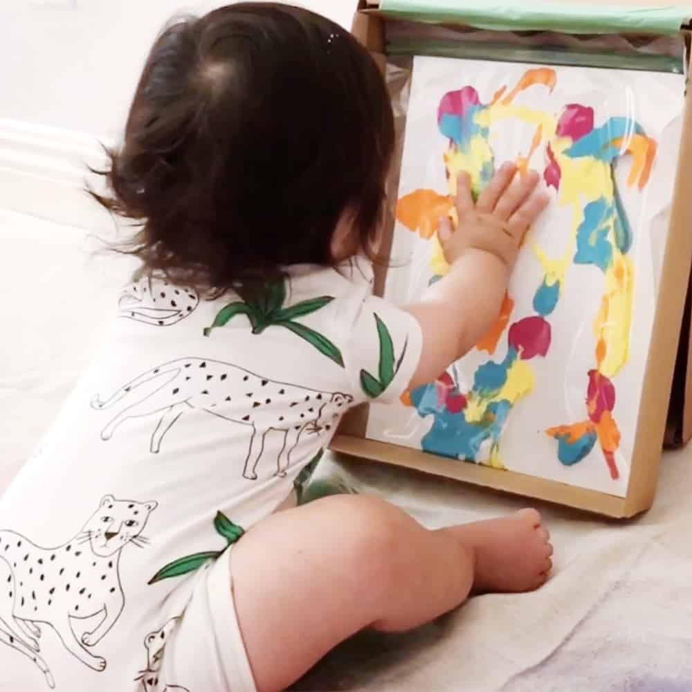 Mess free painting for babies and toddlers, No mess finger painting