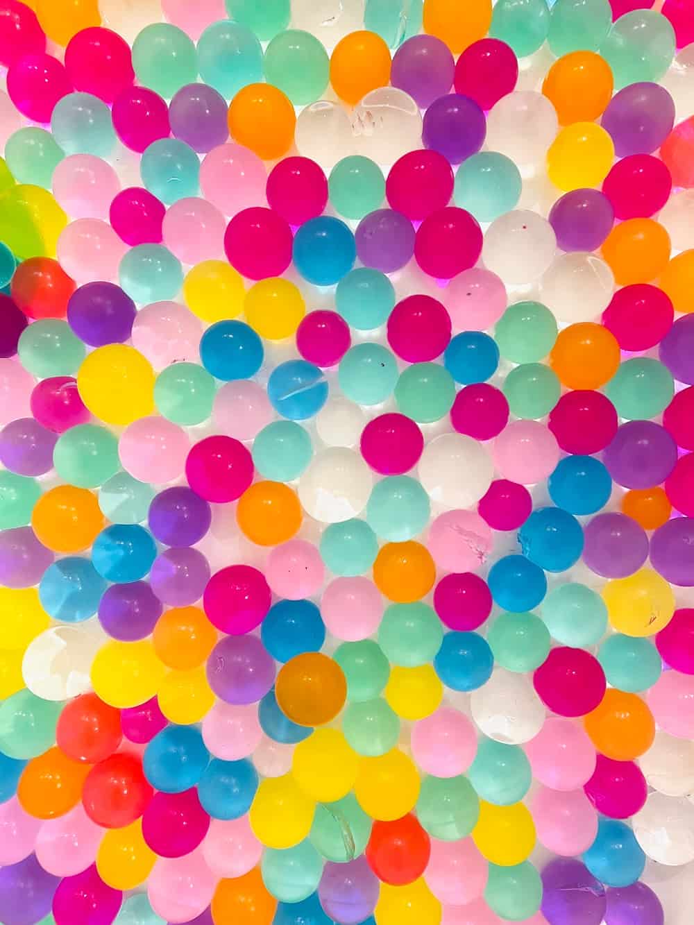 Giant Water Beads - Ultimate Guide To This Amazing Sensory Activity