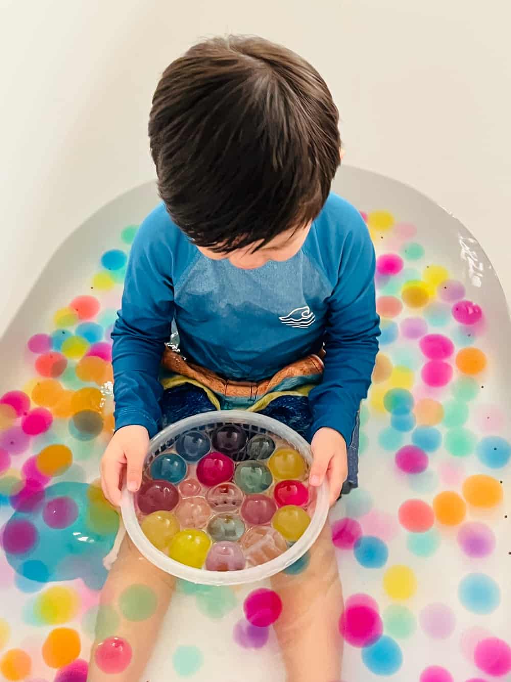 water bead bath play