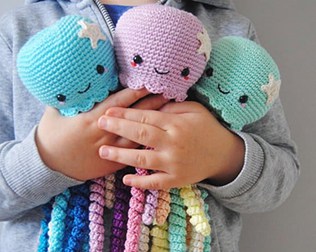 15 Sweet Stuffed Animals to Crochet for Free