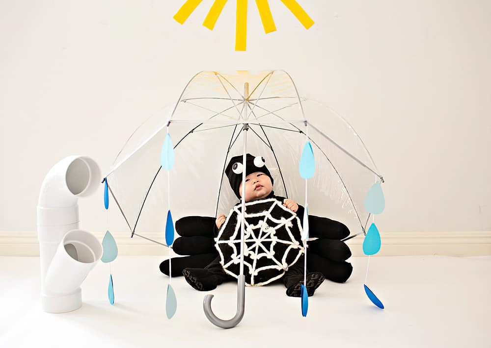 Make an adorable and easy DIY Itsy Bitsy Spider costume! 