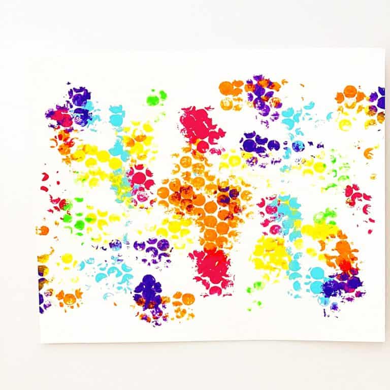 BABY MESS FREE BUBBLE WRAP PAINTING hello, Wonderful