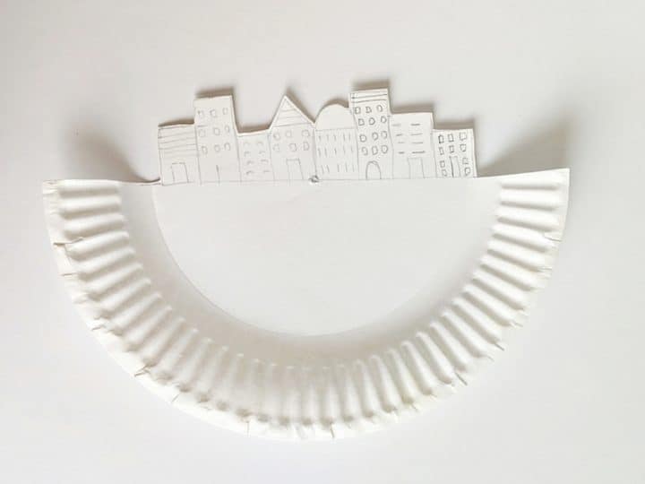 NEW YEAR'S EVE PAPER PLATE CRAFT FOR KIDS - hello, Wonderful