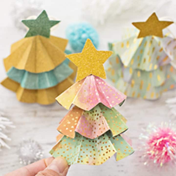 DIY PAPER TREE ORNAMENTS WITH TEMPLATE - hello, Wonderful