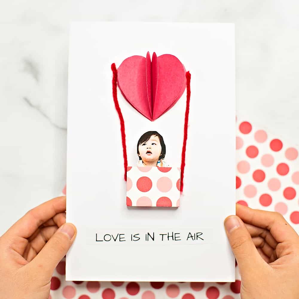 Love is in the air valentine card DIY