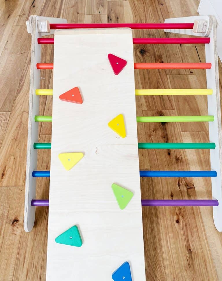 RAINBOW PIKLER TRIANGLE