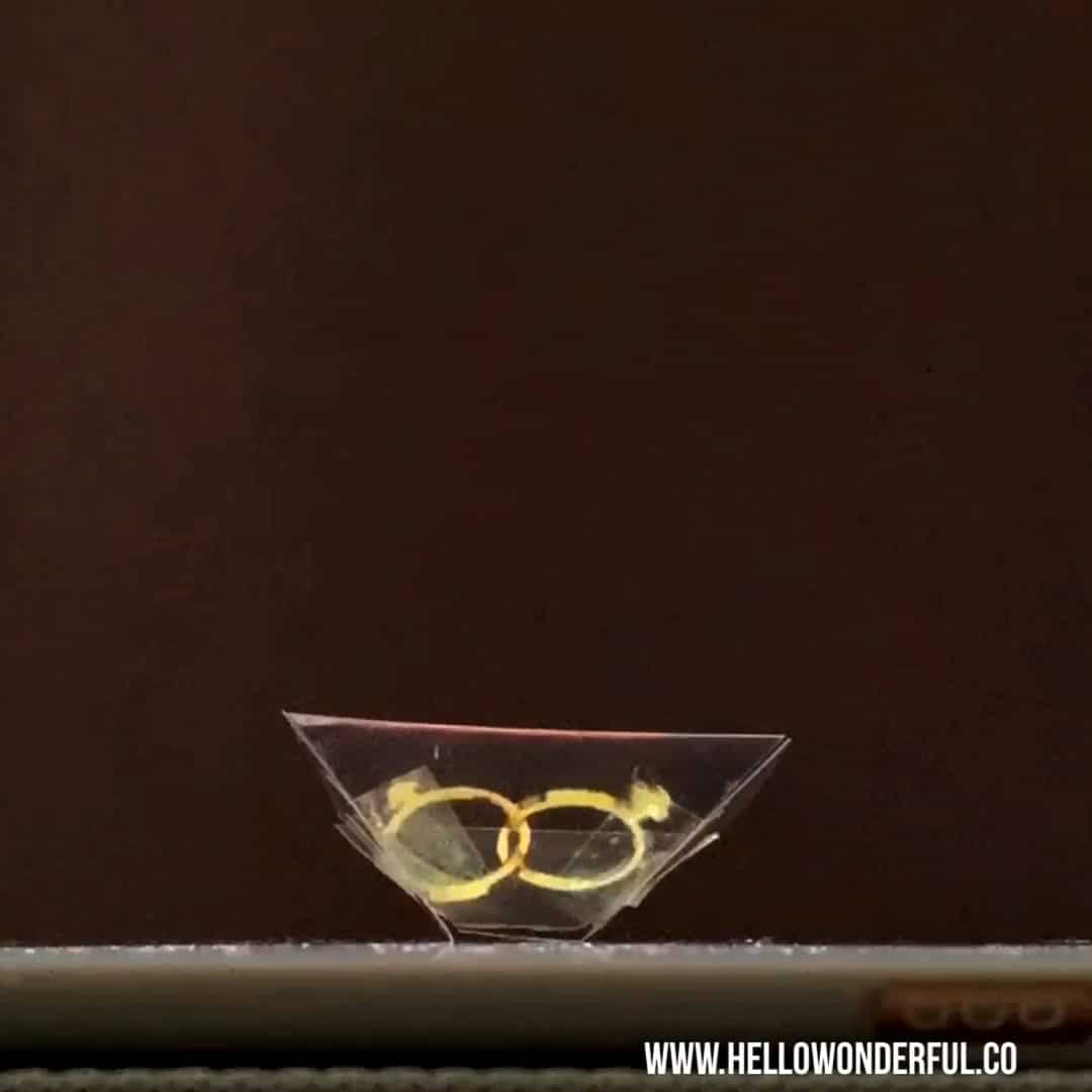 HOW TO MAKE A 3D HOLOGRAM - hello, Wonderful