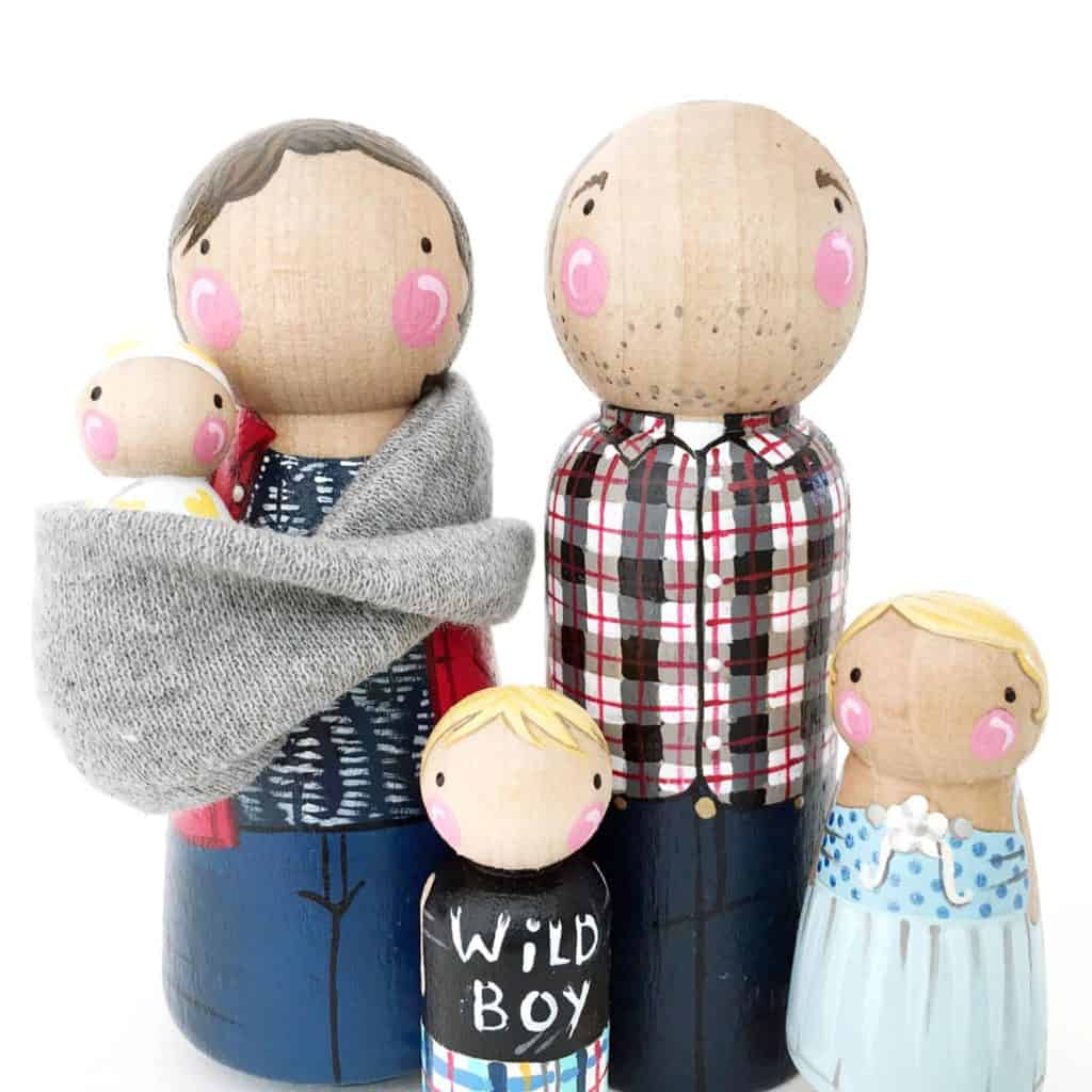 wooden peg family