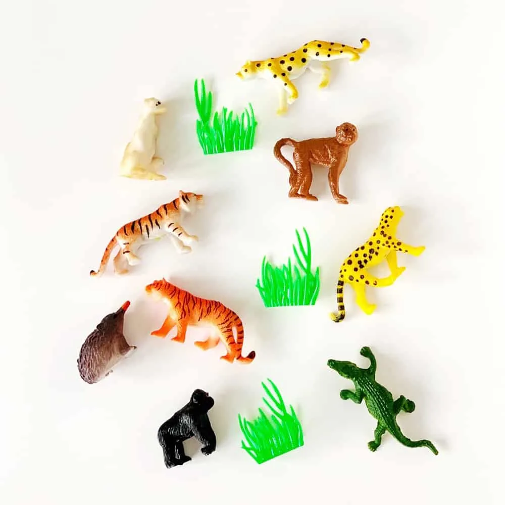 toy jungle animal figurines