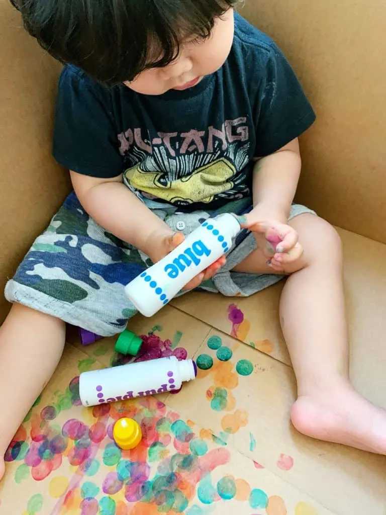 Baby Toddler Painting in a Cardboard Box with dot markers