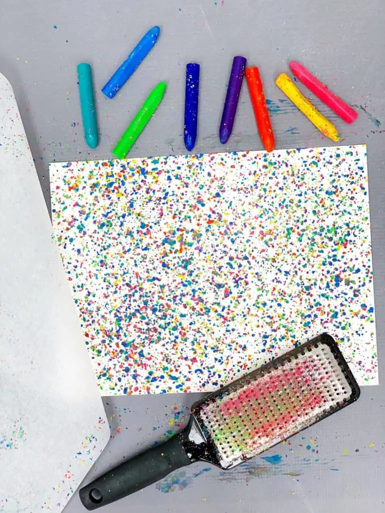 How to make melted crayon art