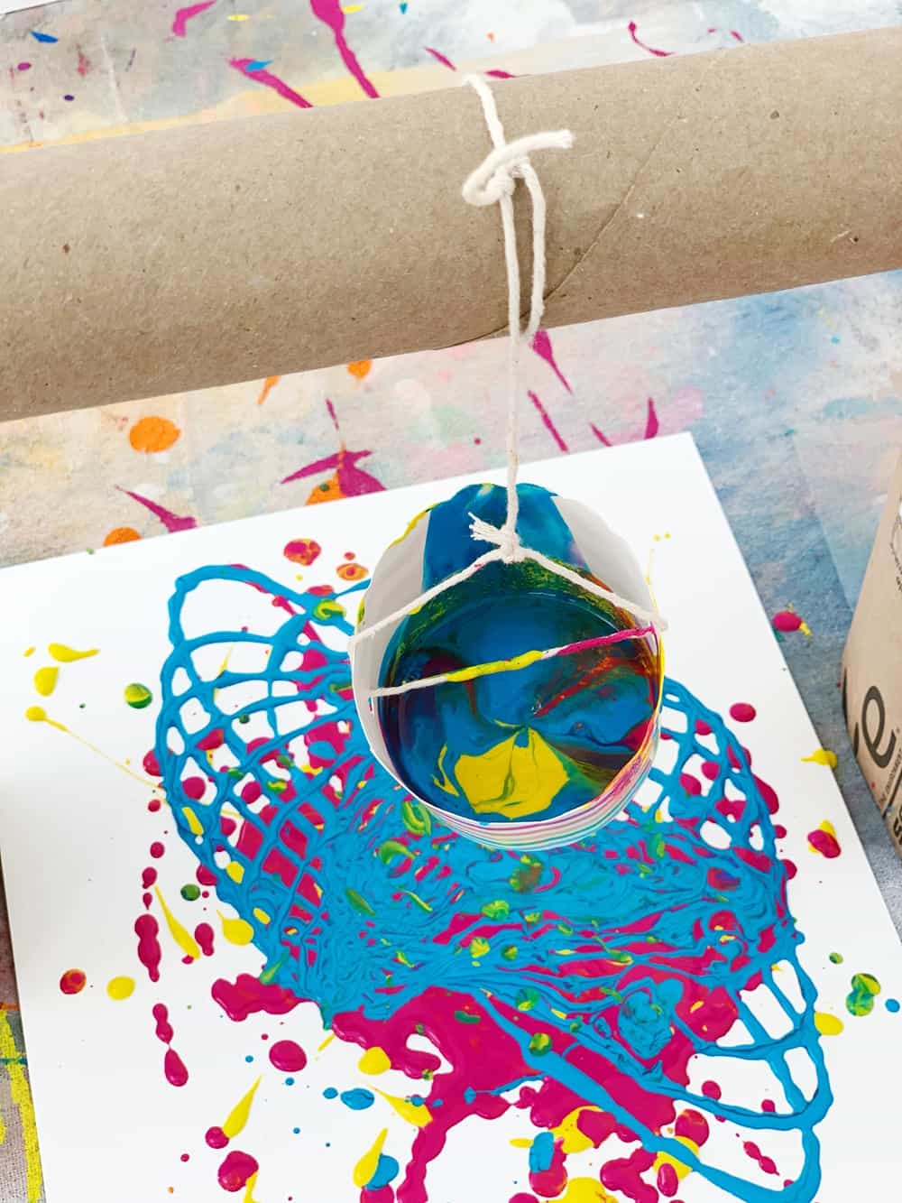 HOW TO MAKE PENDULUM PAINTING WITH KIDS - hello, Wonderful