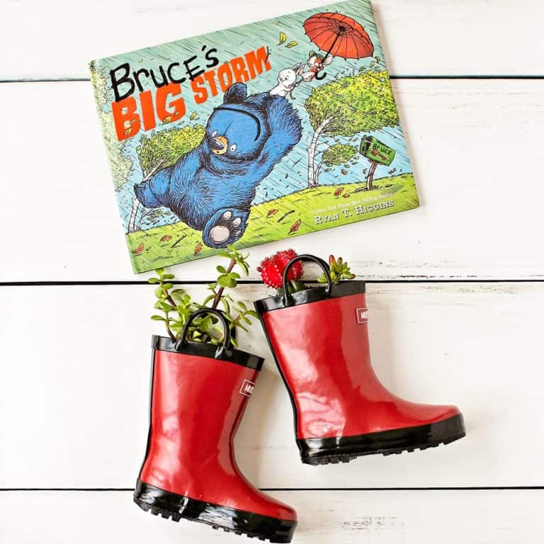 HOW TO MAKE RAIN BOOT PLANTERS