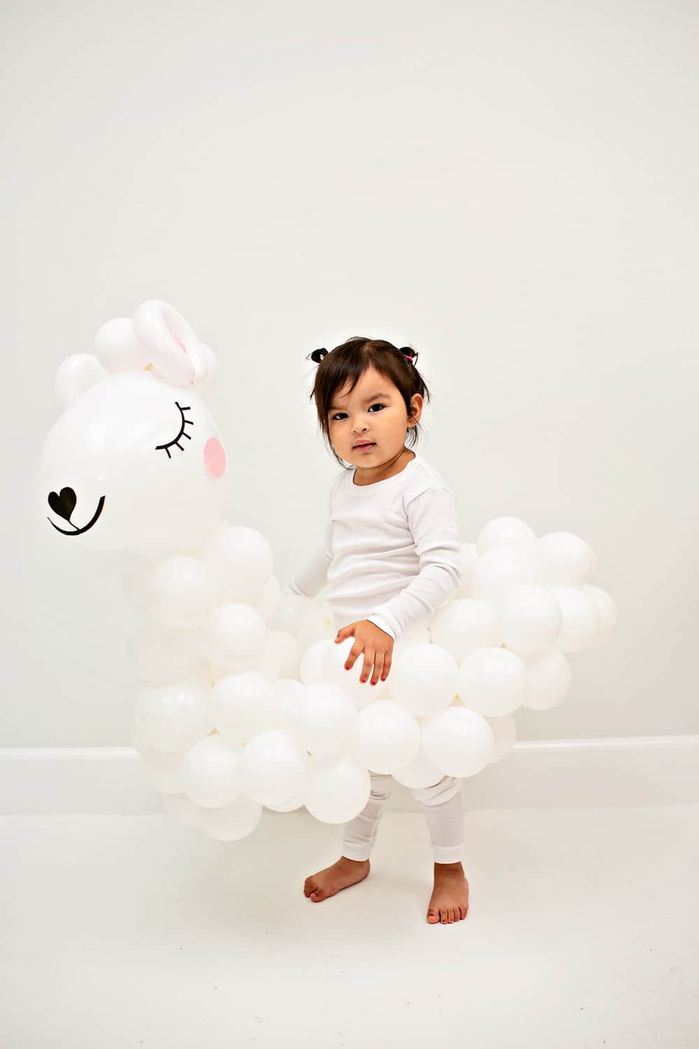 DIY Lama Balloon Costume for Kids - Halloween DIY costume 