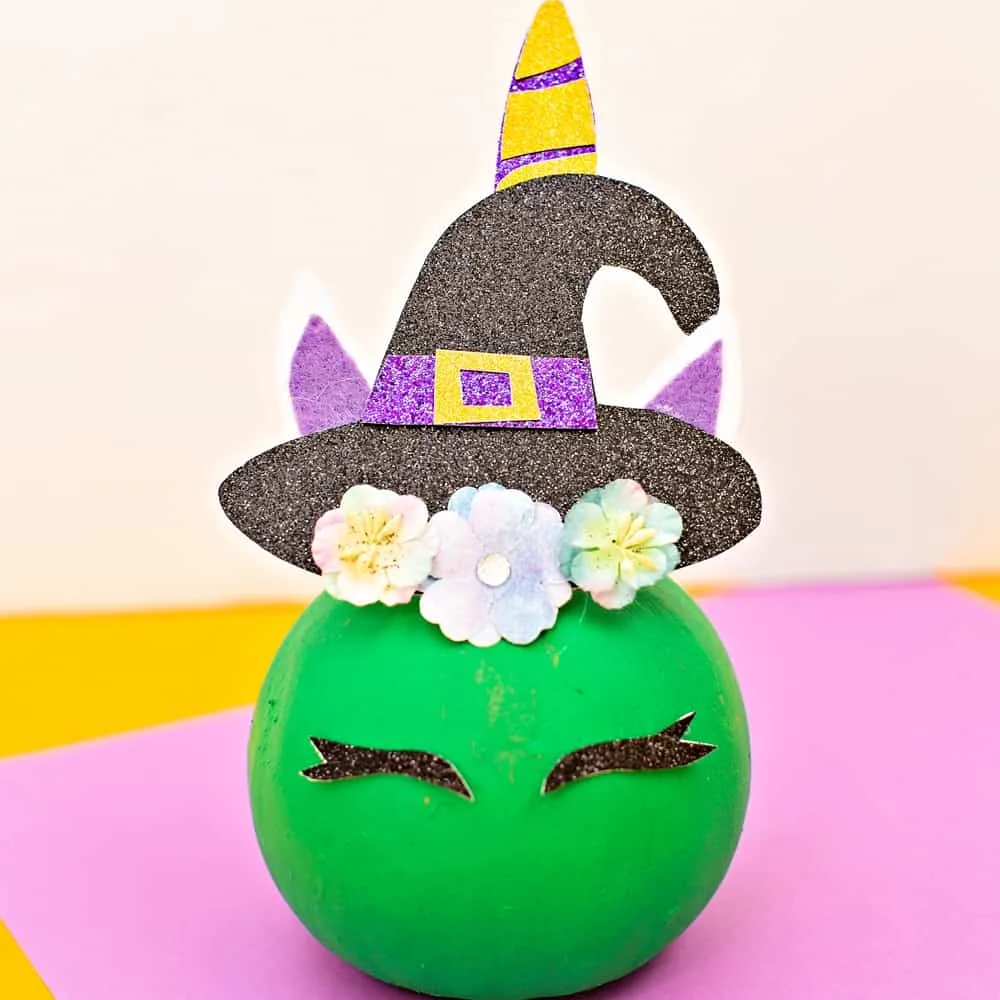 DIY Pumpkin Unicorn Witch - no carve pumpkin decorating idea. Unicorn craft for kids. 