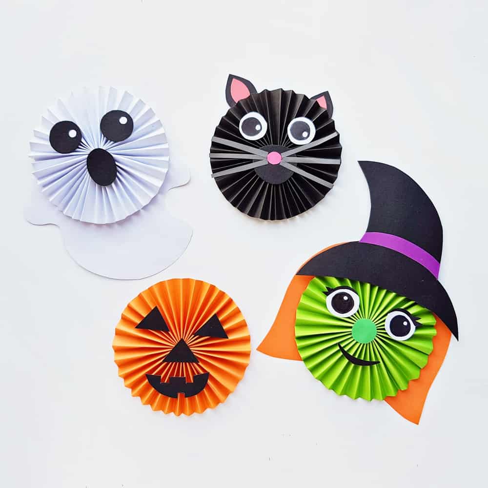 Halloween Paper Accordion Craft for kids