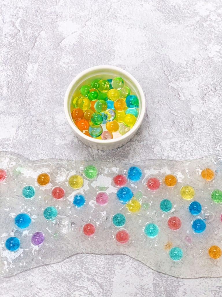 How to make water bead slime - fun sensory activity for kids 